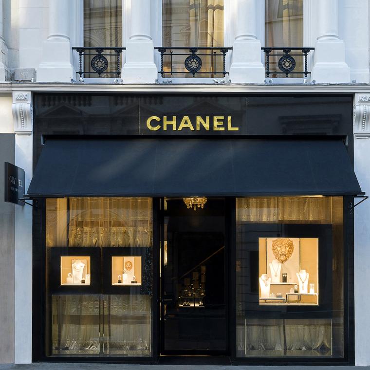 Chanel New Bond Street boutique exterior