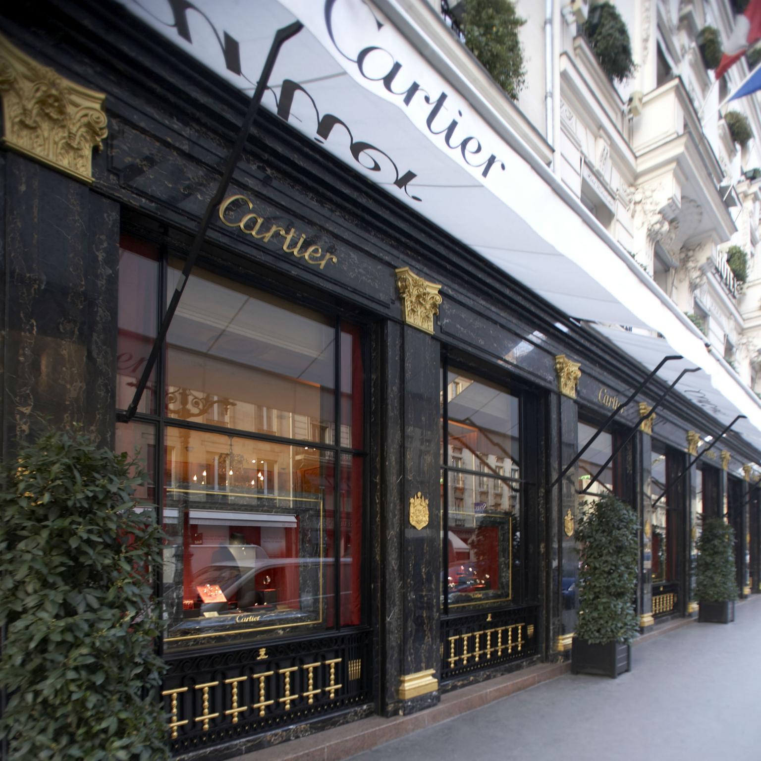 cartier boutique in paris