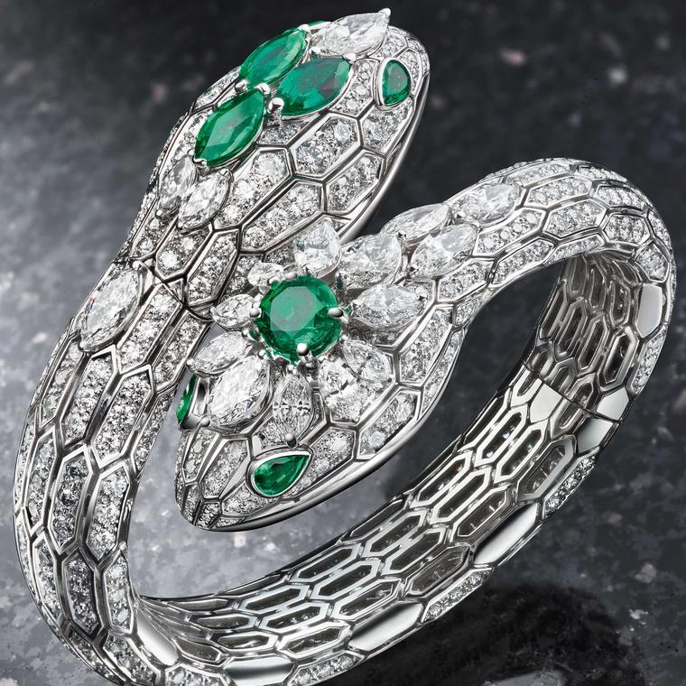 Bulgari Serpenti Misteriosi secret watch in diamond and emeralds set in white gold
