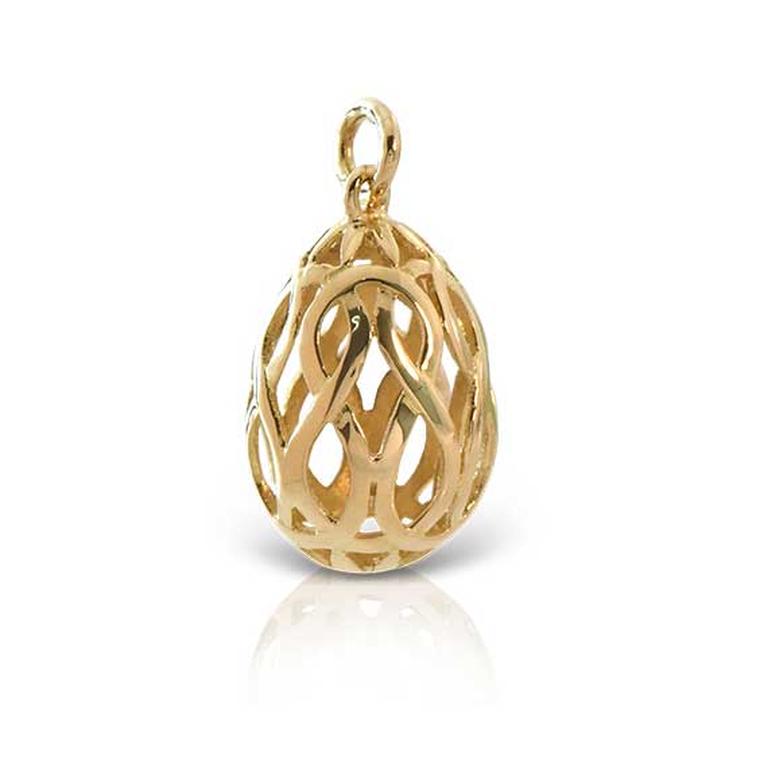 Lalaounis Easter egg pendant in Hercules Knot design in 18-carat yellow gold
