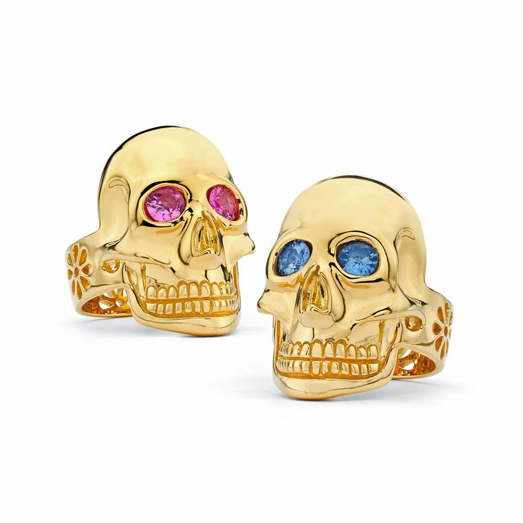 Skull rings in 20ct gold with sapphires