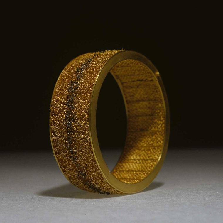 Giovanni Corvaja granulated gold bracelet
