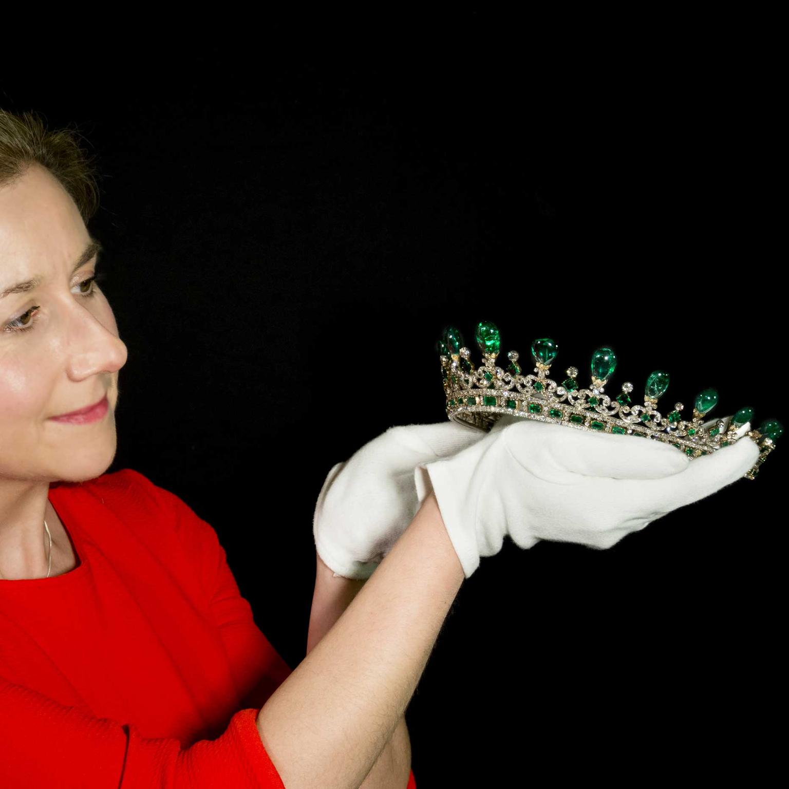 A-conservator-prepares-Queen-Victorias-Diamond-and-Emerald-Diadem