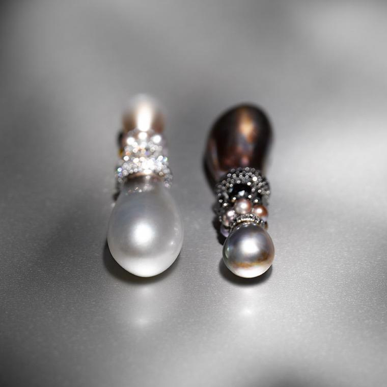 Edmond Chin pearl earrings
