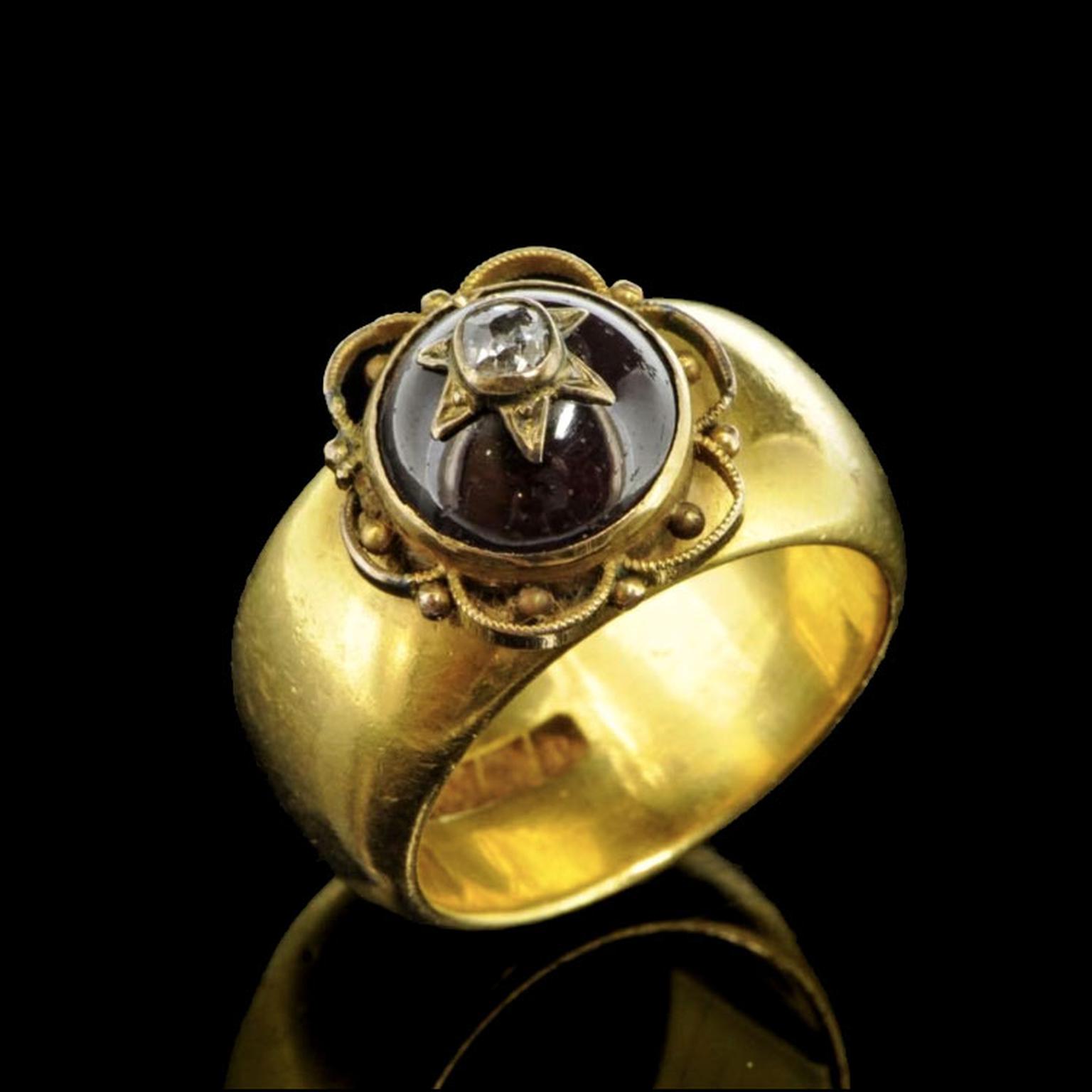 Ishy Antiques Georgian garnet-topped ring