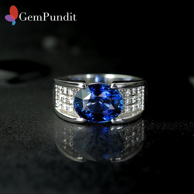 Sponsored product review. Sapphire ring by GemPundit