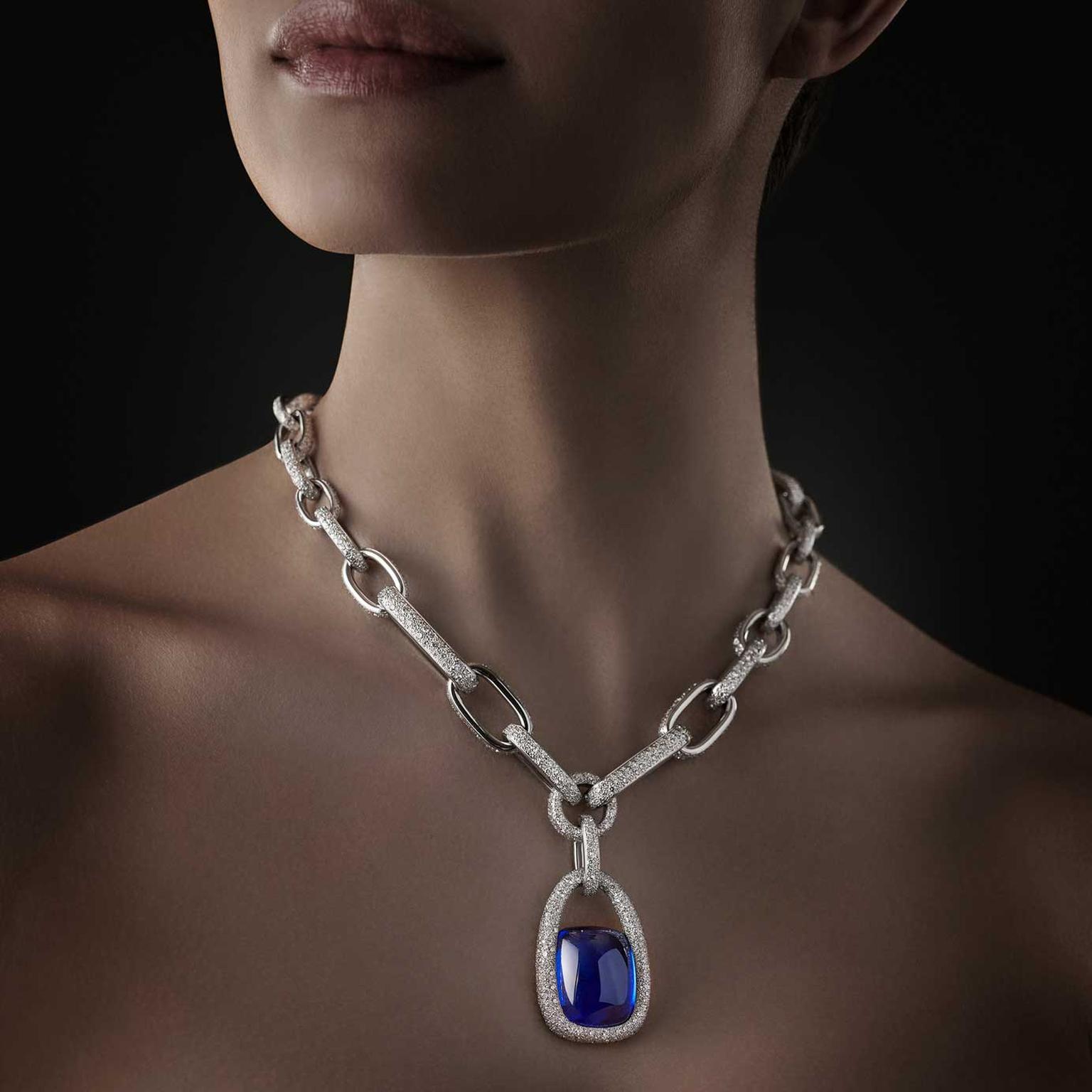 LA GIOIA di Pomellato tanzanite Princess chain necklace on model 2021