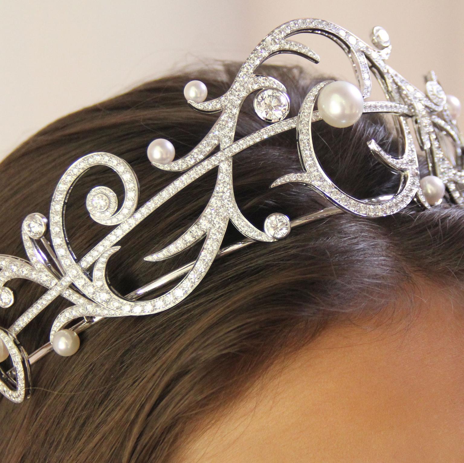 Chaumet est une fete Valses d'Hiver pearl and diamond tiara