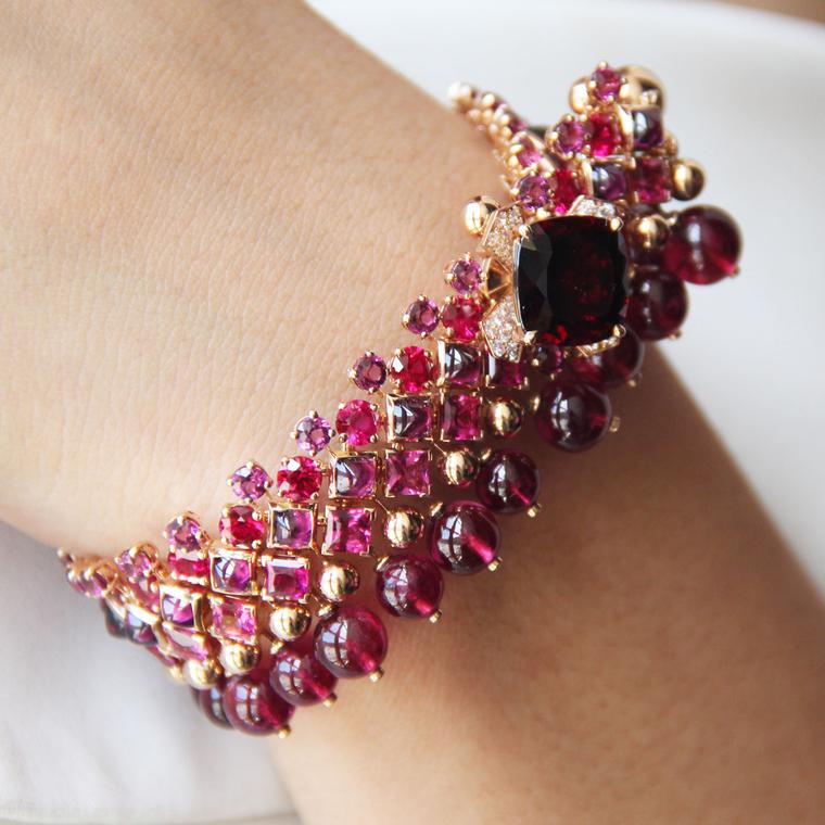 Chaumet est une fete Aria Passionata rhodolite garnet high jewellery bracelet