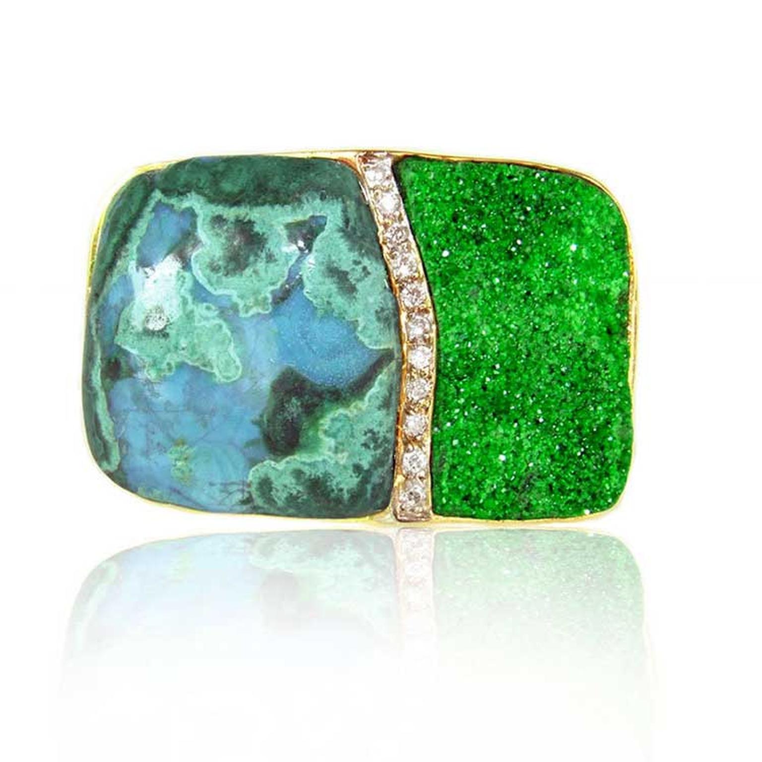 Kara Ross Petra Split ring with smooth chrysocolla and raw uvarovite front view