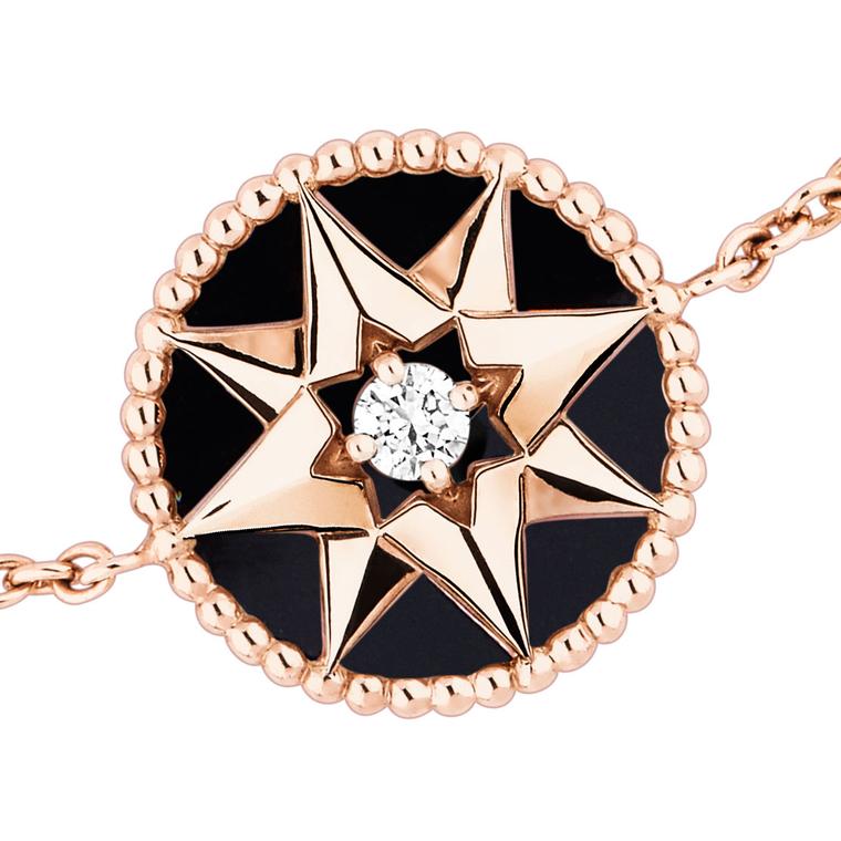 Dior four leaf on sale clover flower necklace