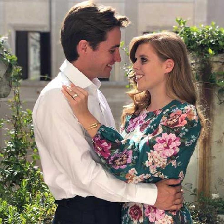 Princess Beatrice and Edoardo Mapelli Mozzi reveal engagement ring