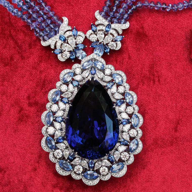 Chopard Red Carpet collection tanzanite necklace