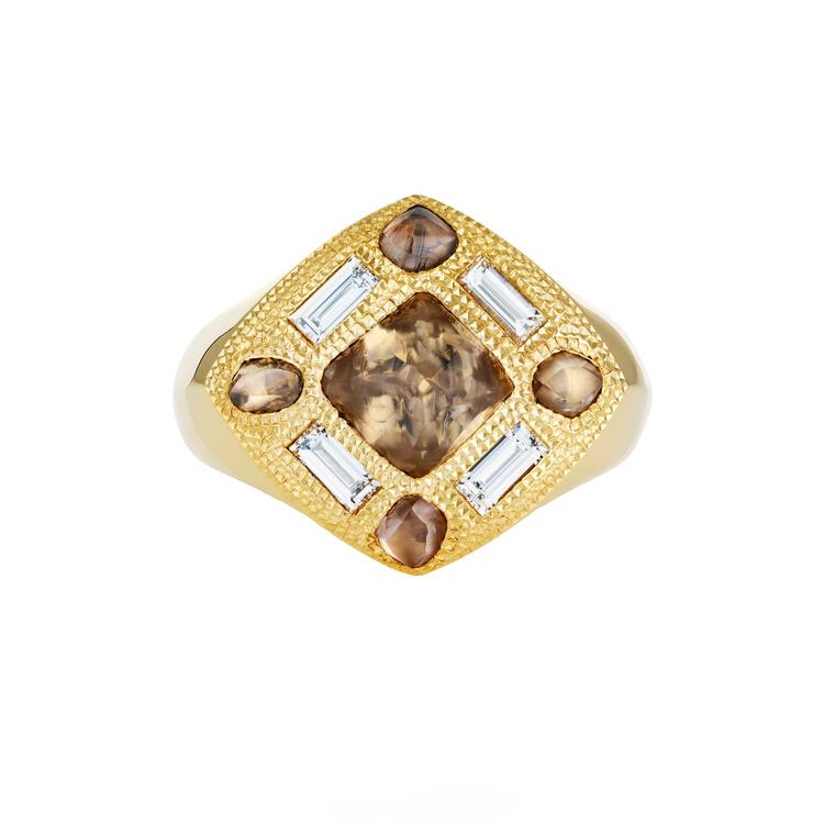 De Beers Talisman gold signet ring with rough diamonds
