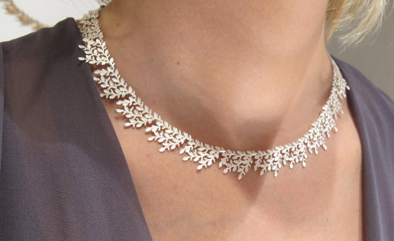 Beth Gilmour's pretty, pretty, pretty silver Garland necklace £525.