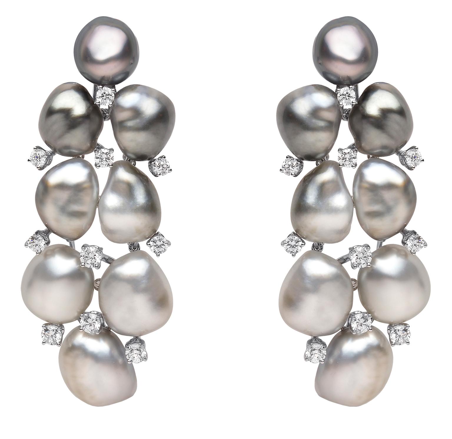 YOKO London pearl earrings_20130912_Zoom