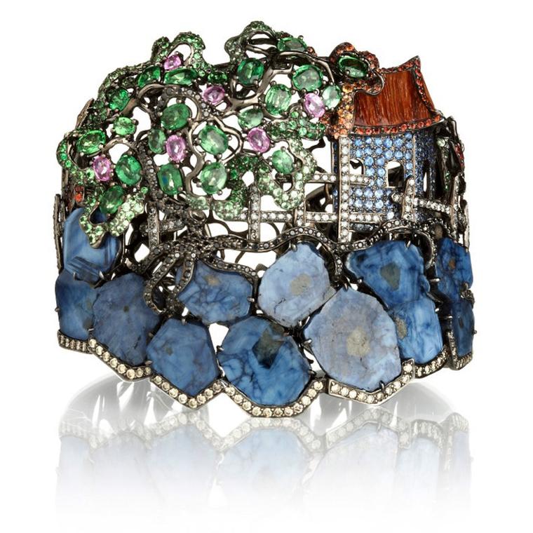 Wendy-Yue-Fantasie-18ct-white-gold--diamondsapphires-and-green-garnet-Madagascar-Retreat-bangle-By-Wendy-Yue--for-Annoushka