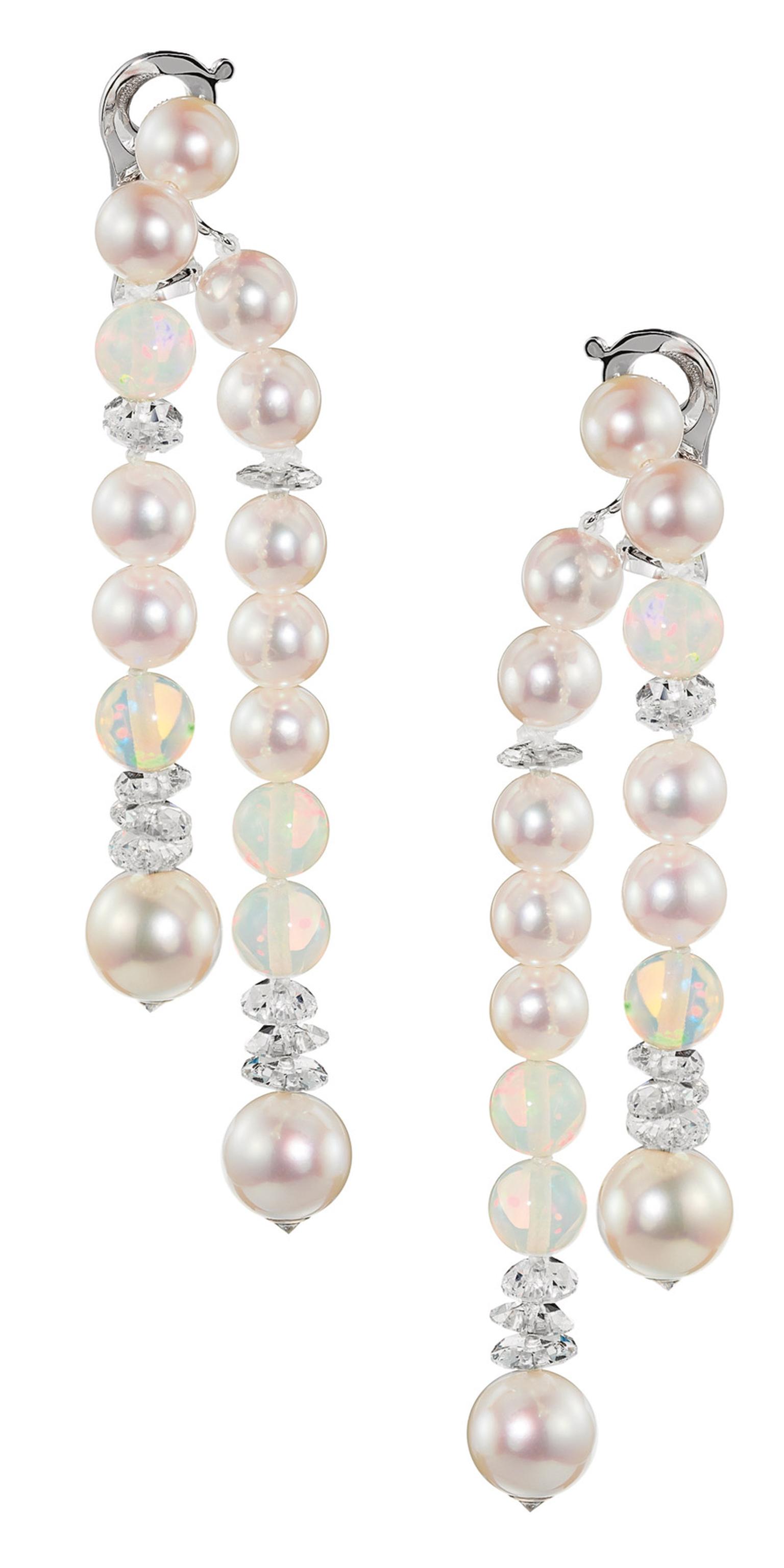 Boucheron-perle-au-tresor-earrings