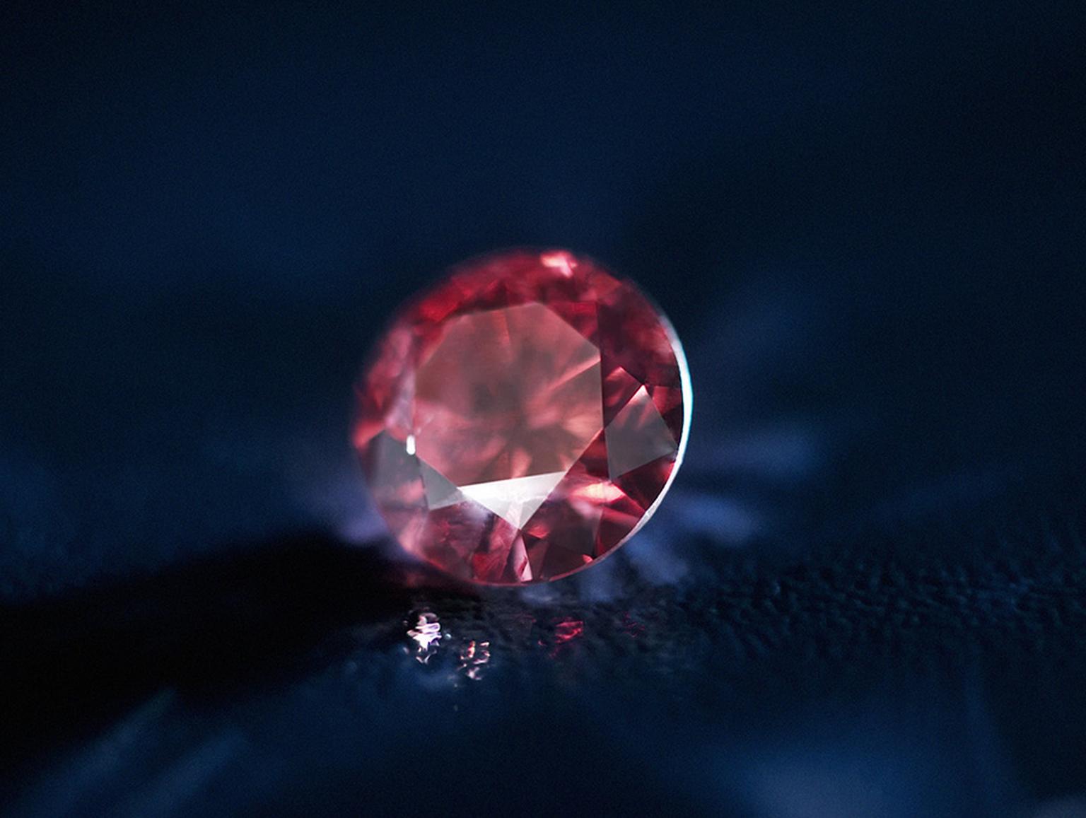 Argyle-Pink-Diamonds-Red-Diamond.jpg
