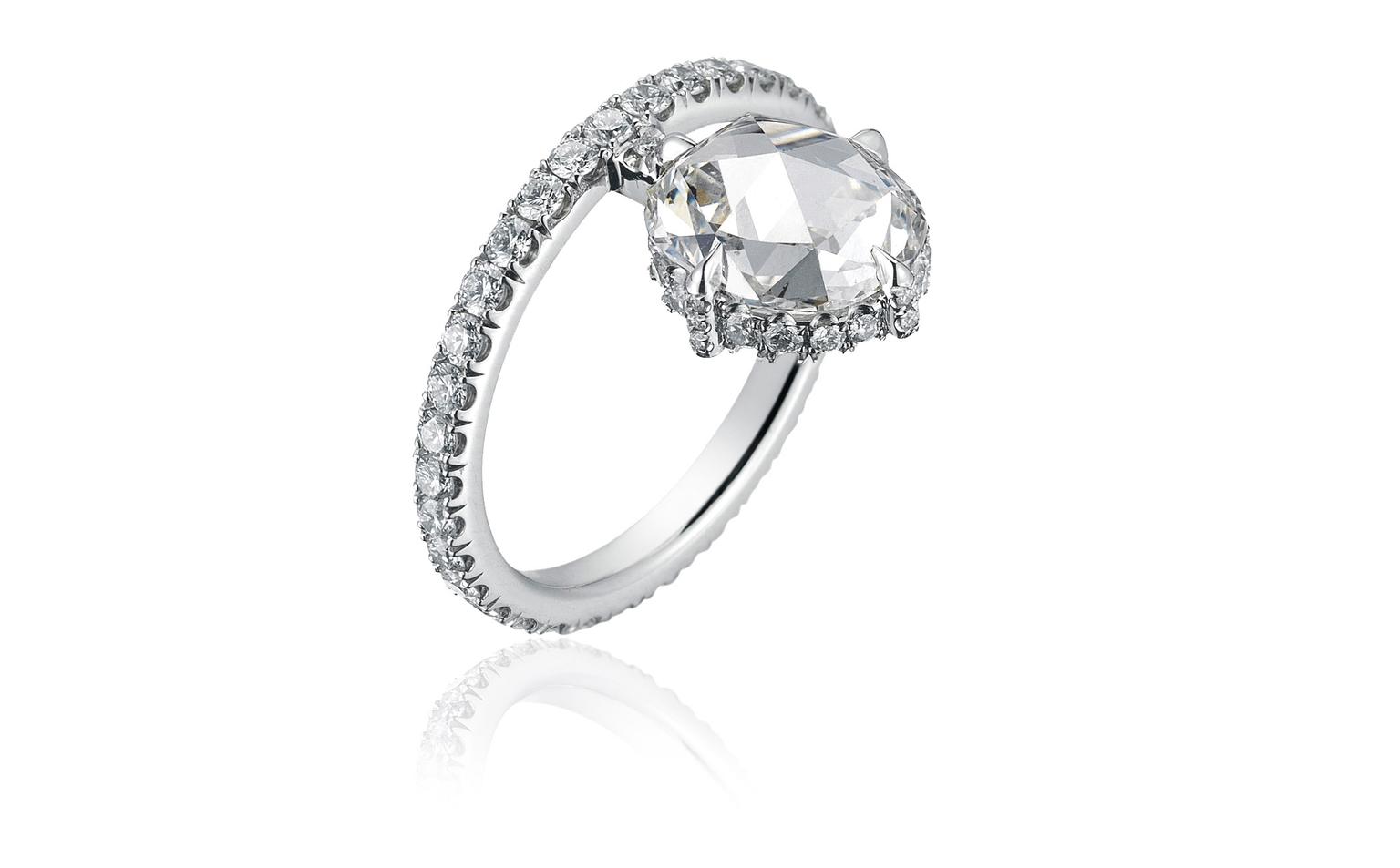 Find-Diamond-Ring-zoom