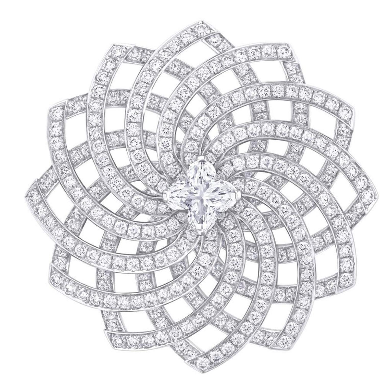 Louis-Vuitton_Haute-Joaillerie_VDLT_Monogram-Infini-Diamants---2.jpg