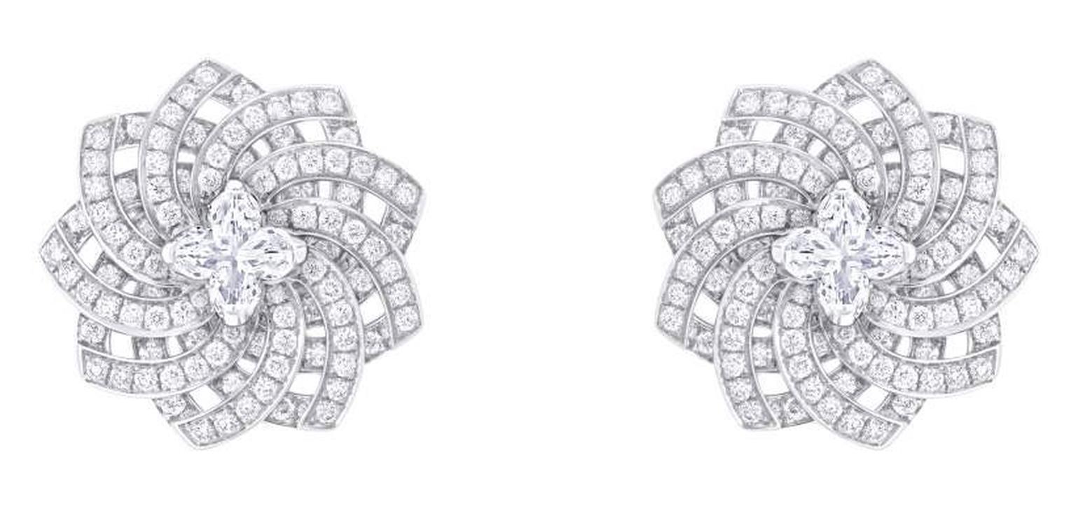 Louis-Vuitton_Haute-Joaillerie_VDLT_Monogram-Infini-Diamants---4