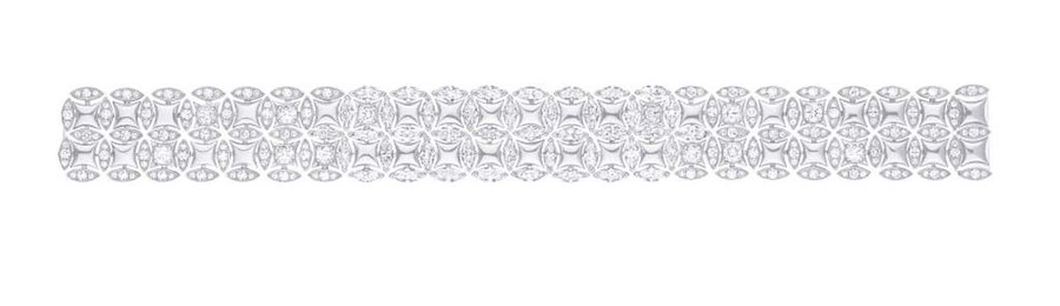 Louis-Vuitton_Haute-Joaillerie_Voyage-dans-le-temps_Galaxie-Monogram-Diamants2