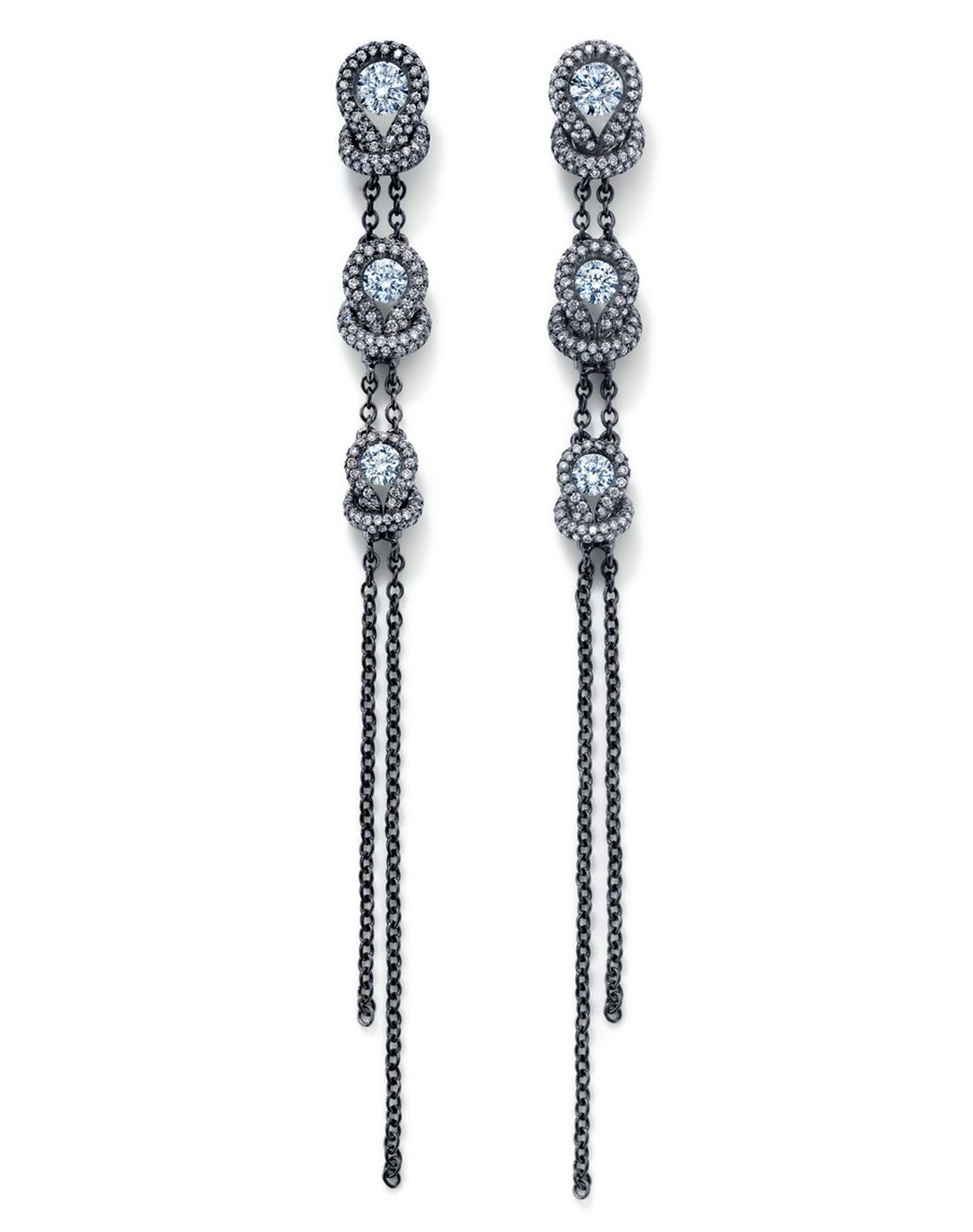 Norah-Jones-wore-Forevermark-Encordia-earrings