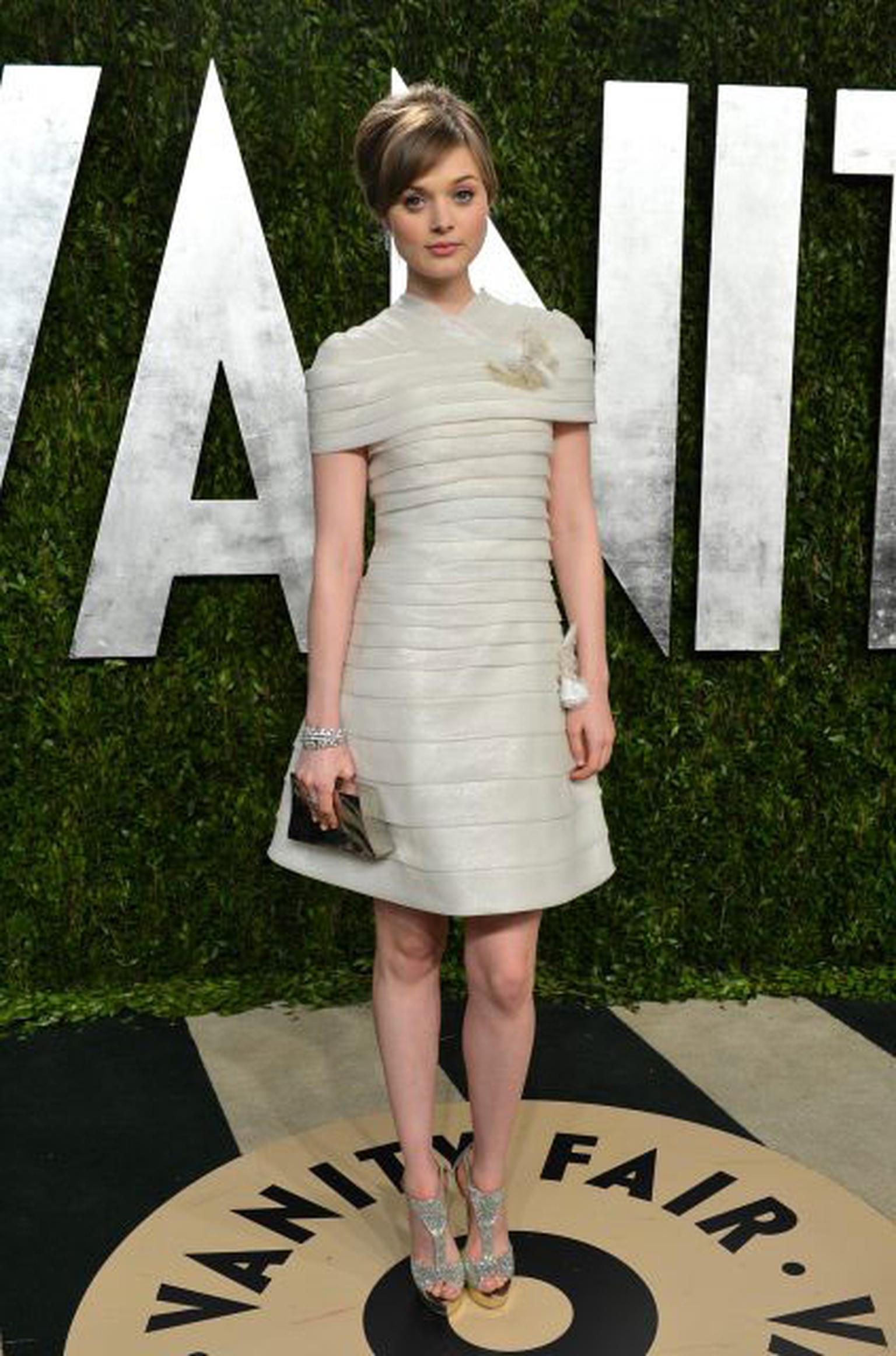 Chanel-Bella-Heathcote-2---Oscars-2013.jpg