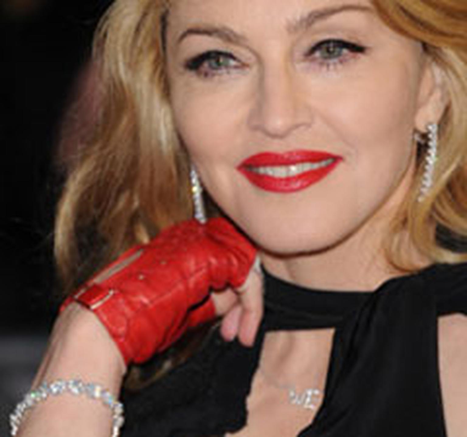Madonna wears Van Cleef & Arpels HP