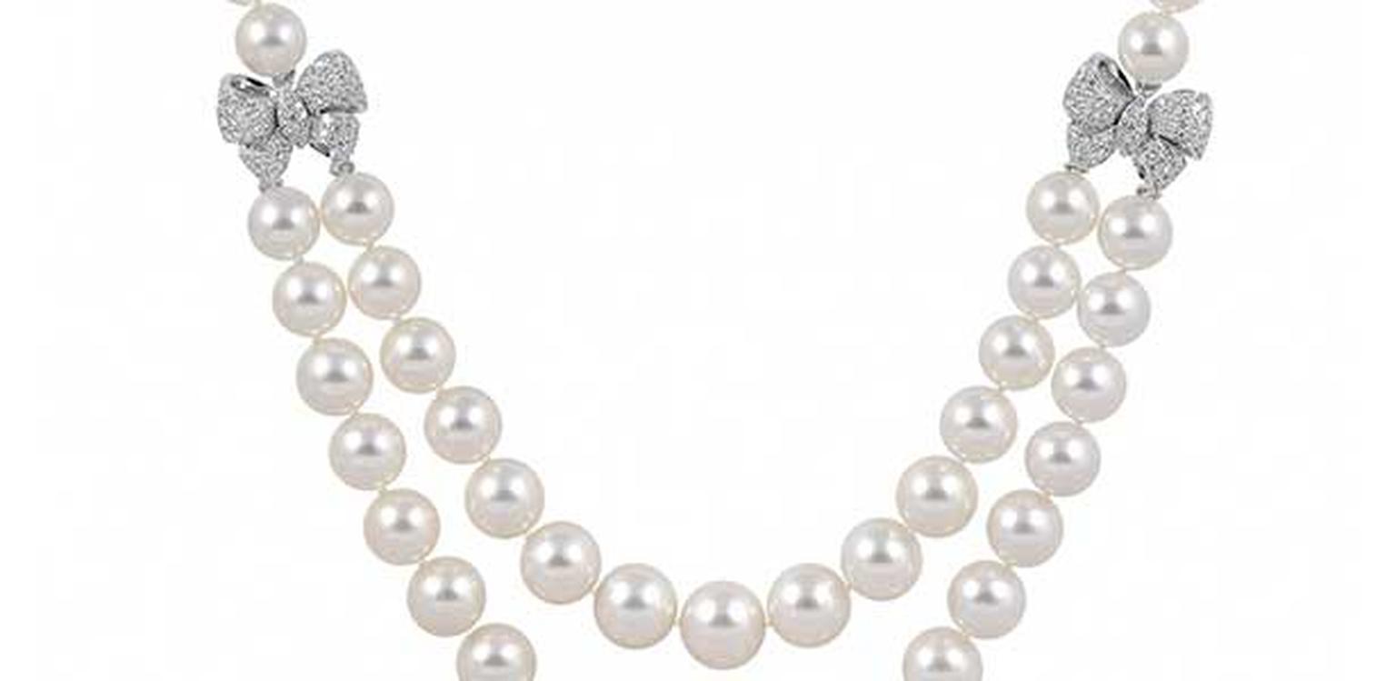 Yoko pearl necklace