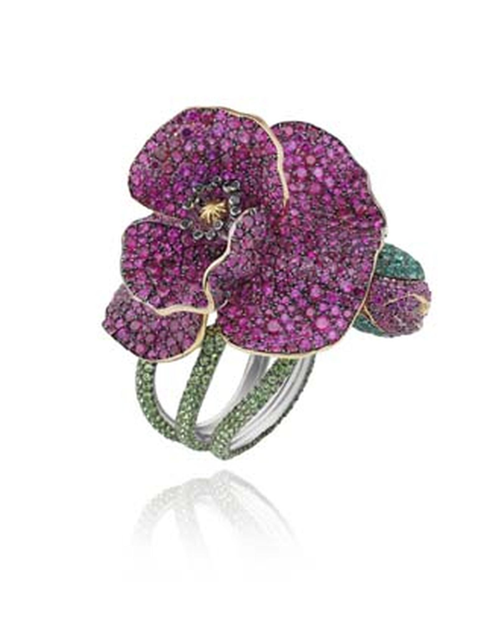 829236-9001 Poppy Ring  from the Red Carpet Collection 2013 white.jpg