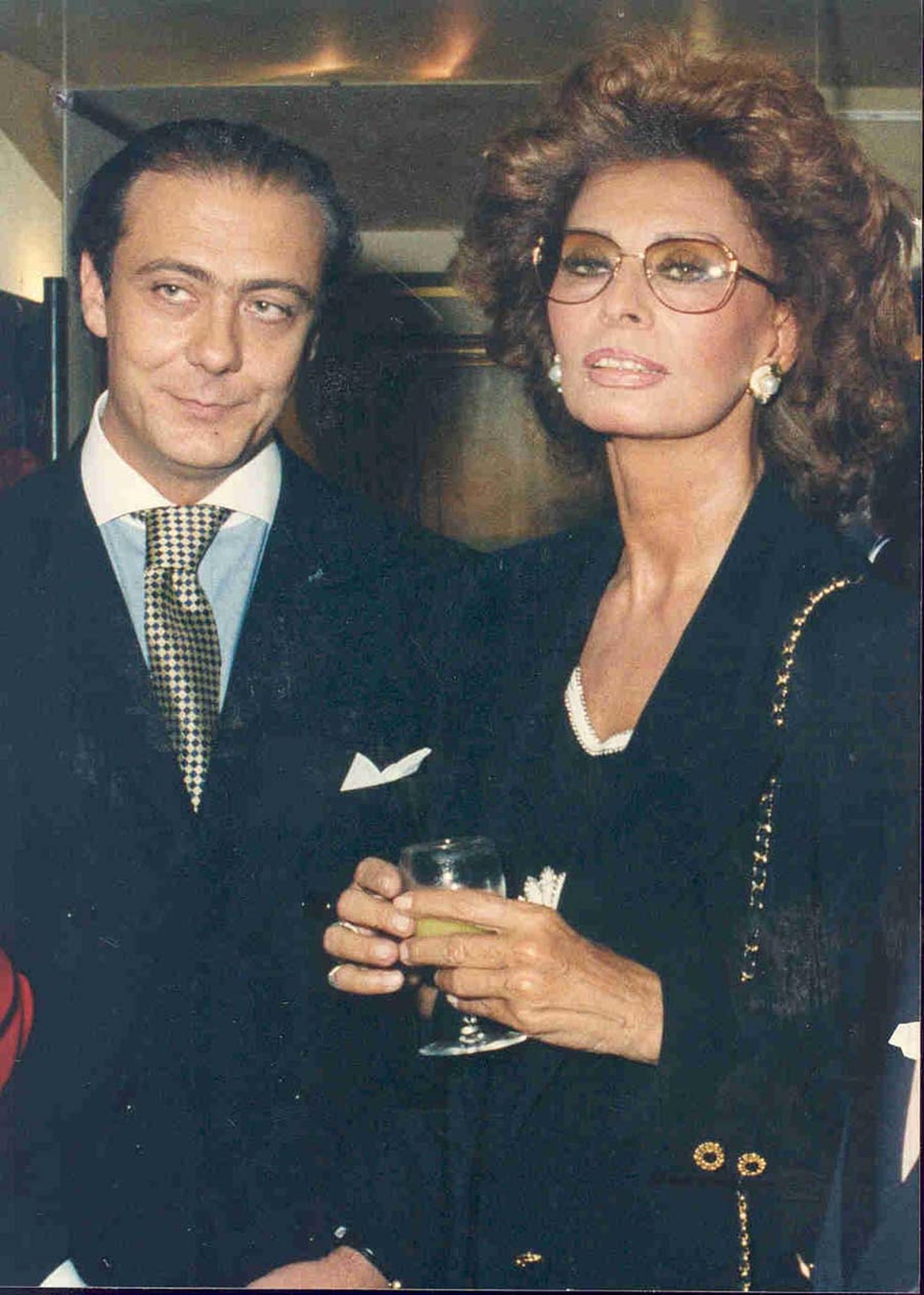 2-1993 - Fawaz Gruosi Sofia Loren.jpg