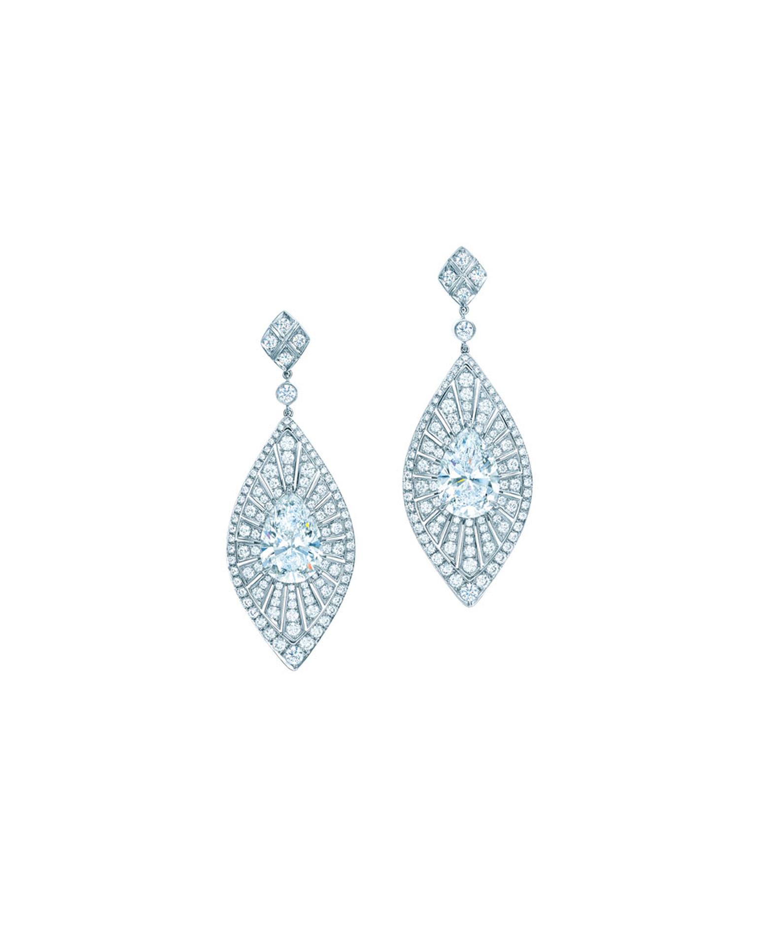 tiffany pear shaped diamond earrings