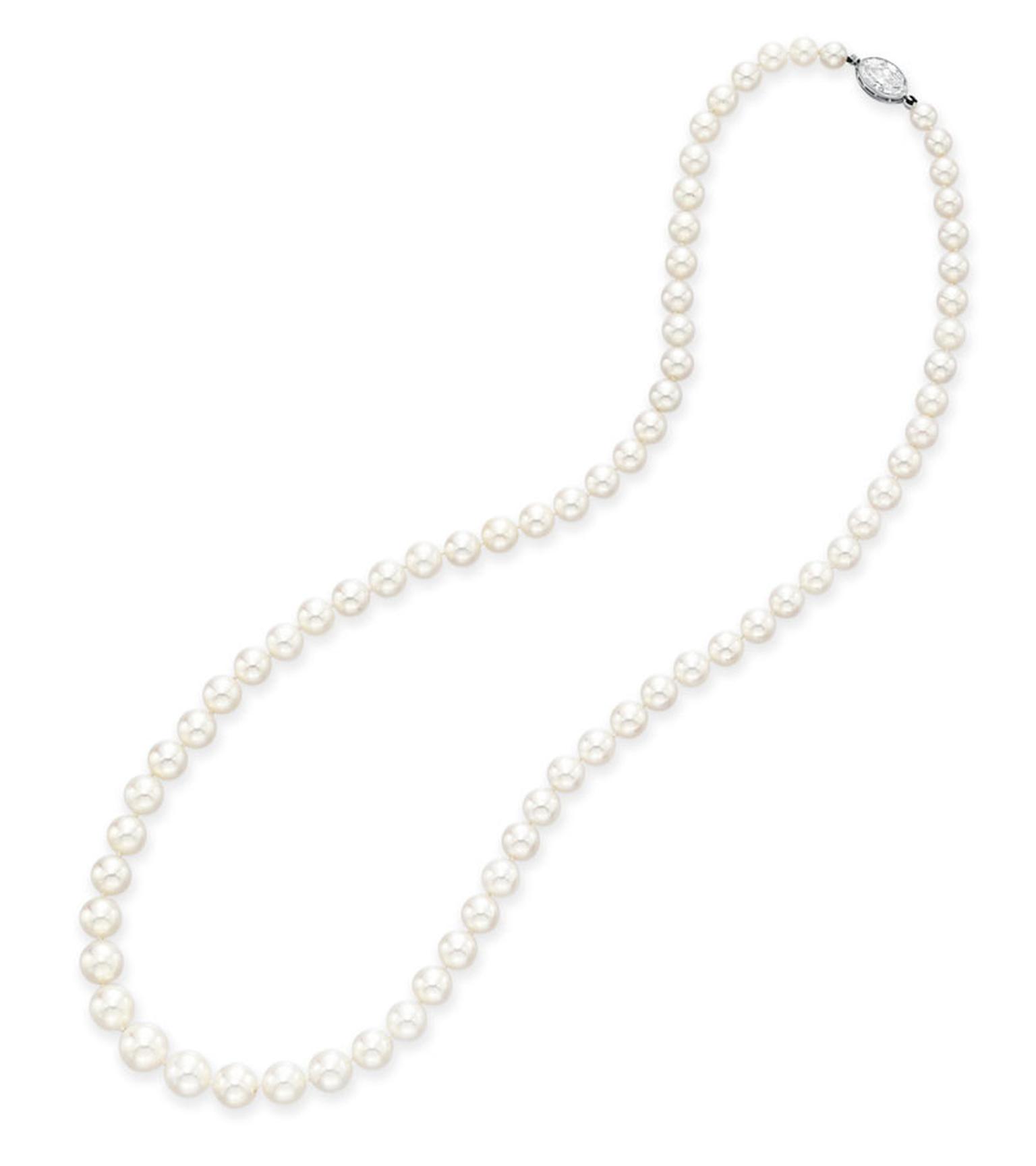 Christies lot302 FROM THE ESTATE OF HUGUETTE M. CLARK A SINGLE-STRAND NATURAL PEARL AND DIAMOND NECKLACE, BY TIFFANY & CO.