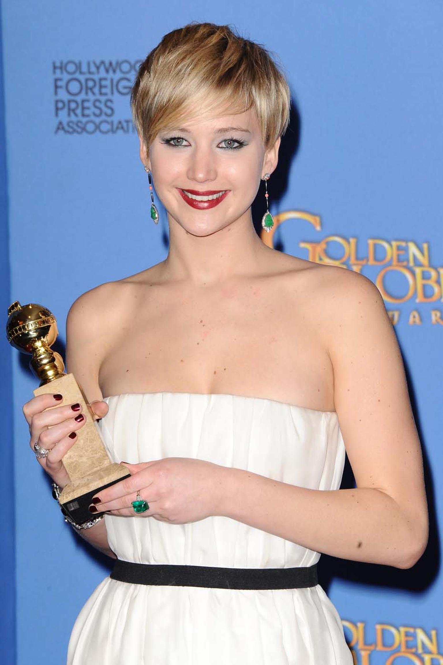 Winner of Actress in a Supporting Role in 'American Hustle', Jennifer Lawrence, opted for vintage Neil Lane jewels at the Golden Globes 2014