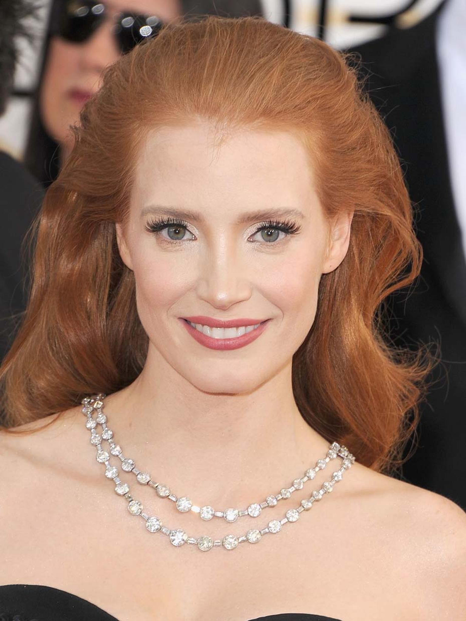 Red carpet favourite Jessica Chastain wore a platinum and diamond necklace, circa 1930, from Bulgari’s Heritage Collection to the Golden Globes 2014