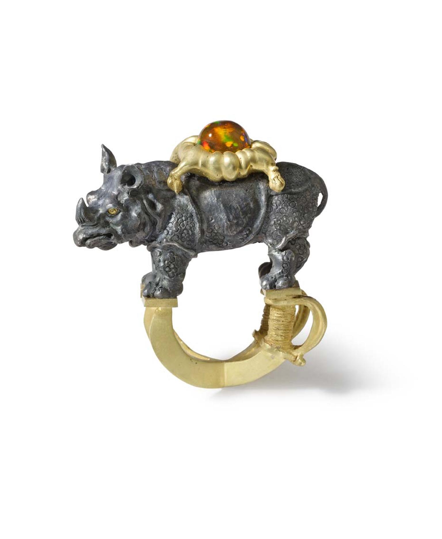 Kevin Coates 'A Rhinoceros for Kaendler' ring