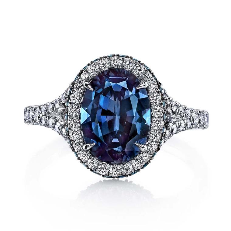 Omi Privé one-of-a-kind alexandrite and diamond ring