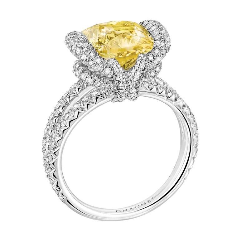 Chaumet Liens high jewellery ring in white gold featuring 144 brilliant-cut diamonds and a 3.41ct cushion-cut yellow diamond