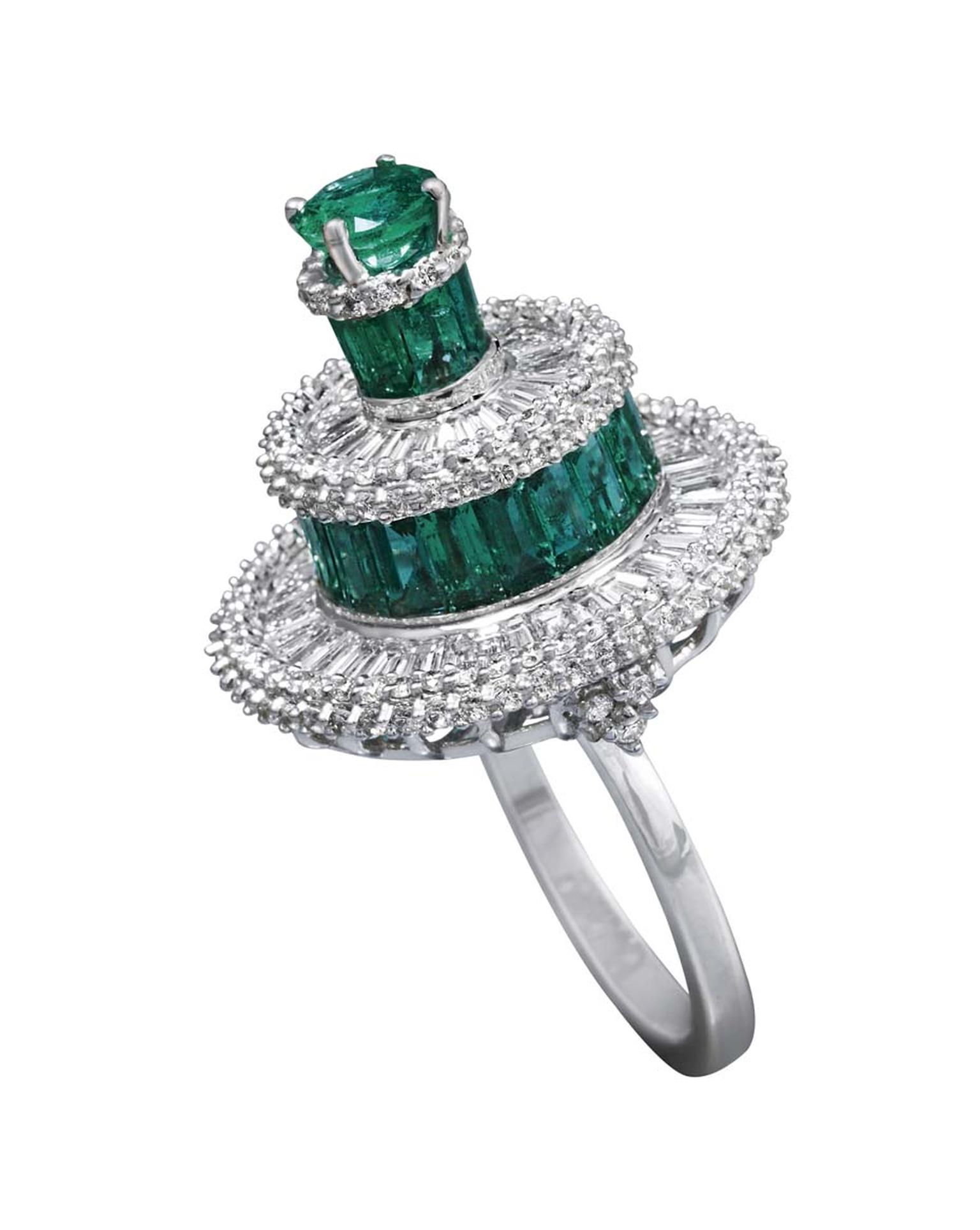 MINAWALA Festival of Emeralds collection ring in white and yellow gold with diamonds and emeralds