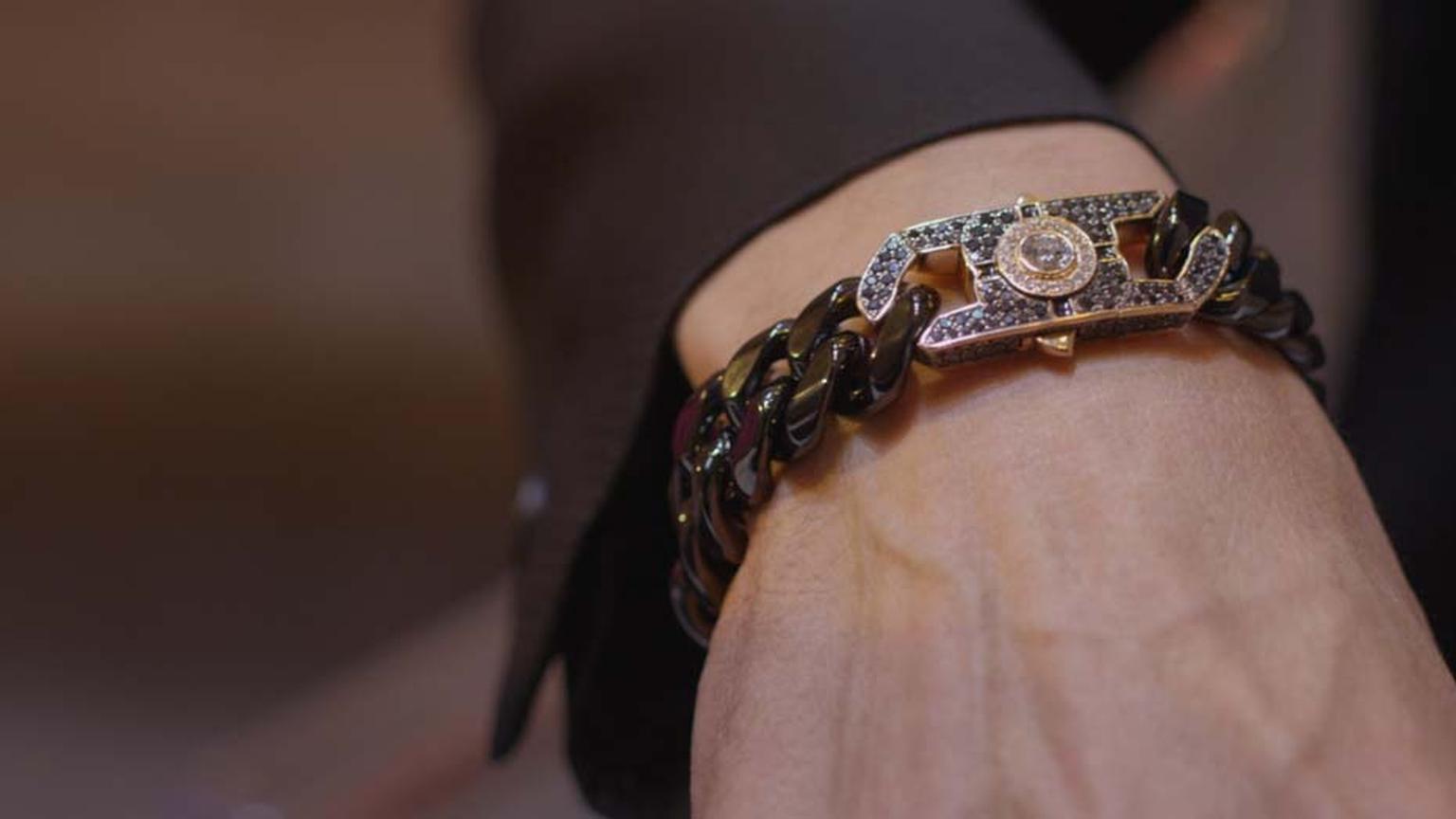 The Couture Show Las Vegas was the perfect opportunity for British jeweller Stephen Webster to show some masculine bracelets that take the brand into a new era of sophisticated men's jewellery