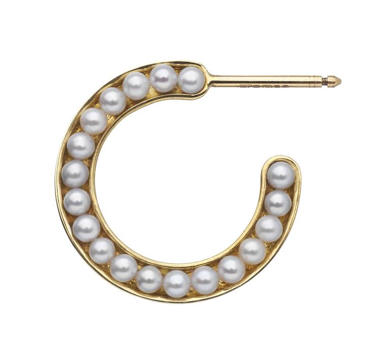 Melanie Georgacopoulos Essence Hoop earrings in yellow gold with white freshwater pearls.