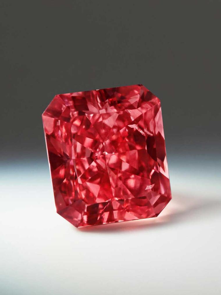 The Argyle Cardinal, from the Argyle Pink Diamonds Tender 2014, is a 1.21ct radiant cut Fancy Red diamond, named after the Northern Cardinal, a rare North American bird known for its deep red plumage and sweet voice.