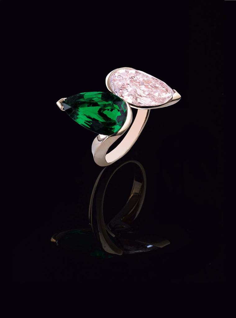 Alexandre Reza Toi & Moi pink gold ring featuring a 5.04ct Fancy Pink, internally flawless, pear-shaped diamond alongside a bright green Zambian emerald.