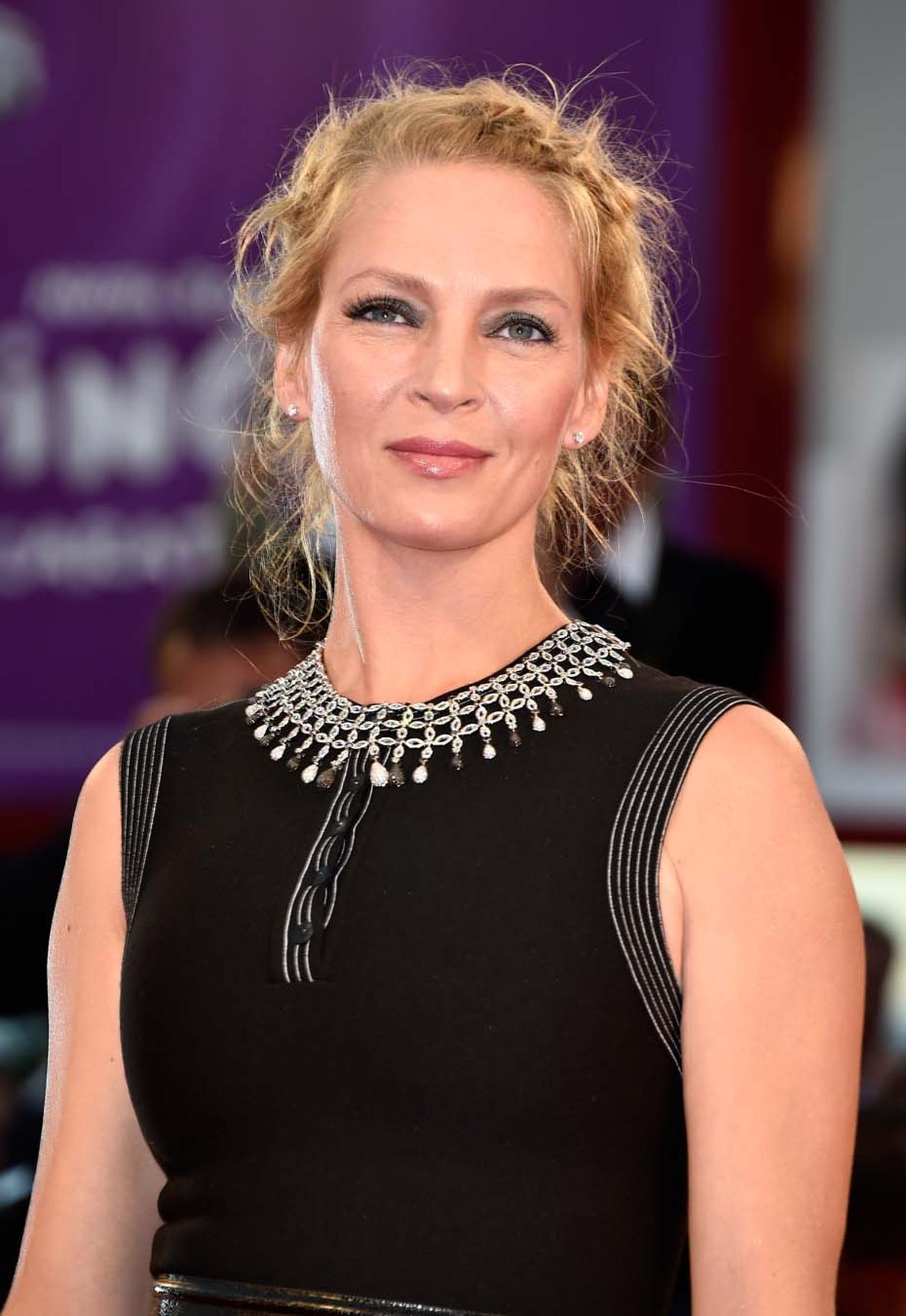 American actress Uma Thurman wore a pair of diamond stud earrings, a bracelet set with 36ct of fancy-cut diamonds, diamond earrings worn in her hair and a necklace from the Chopard High Jewellery Collection set with 12ct of black diamonds and 20ct of bril