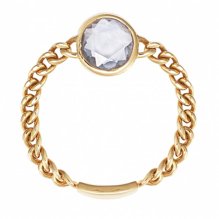 Sweet Pea rose-cut blue sapphire Chain ring in gold.