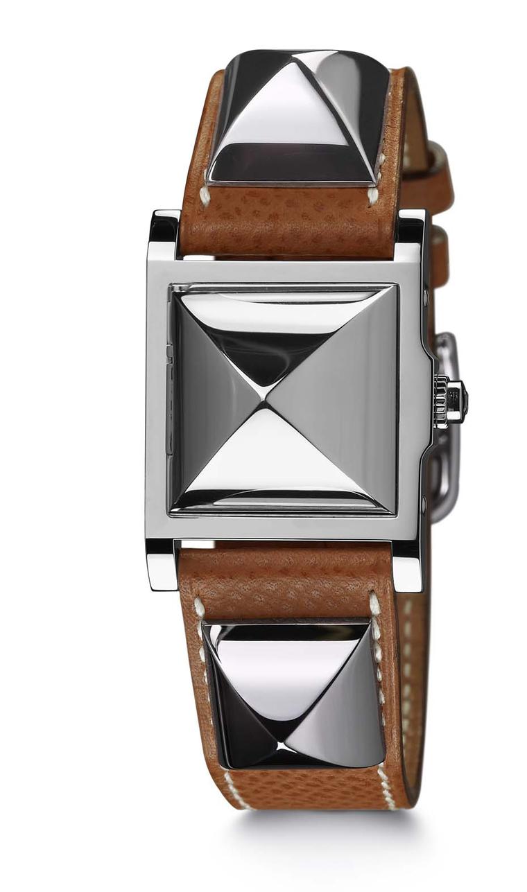 Hermès Médor watch featuring rhodium-plated pyramids and a natural Barenia calfskin strap.
