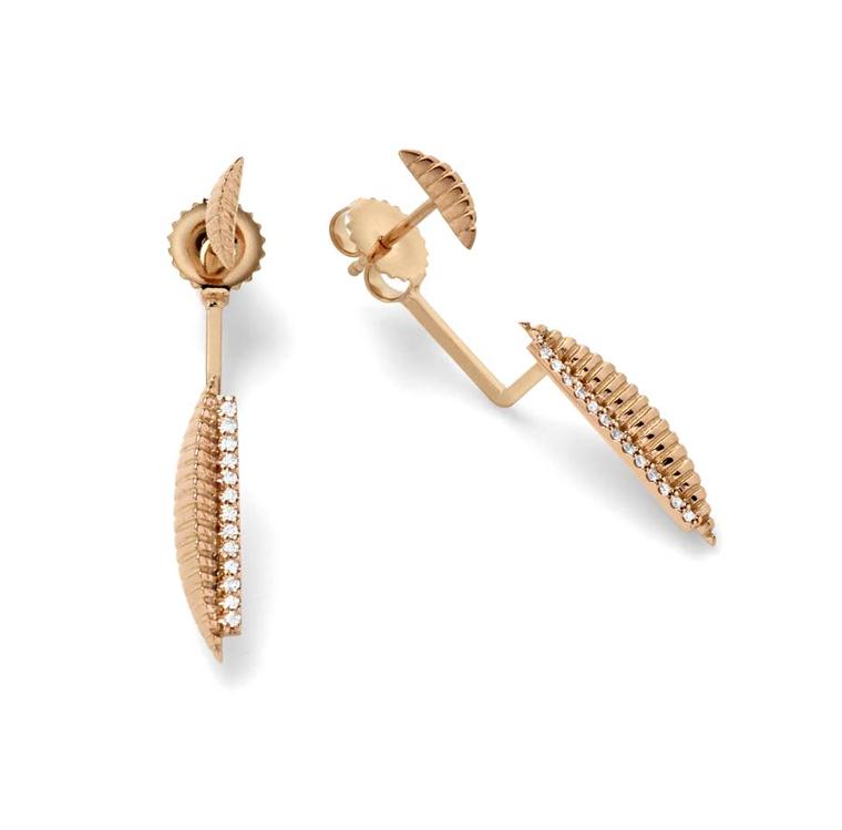 Monique Péan crescent earrings from the Seto collection with white diamond in recycled yellow gold.