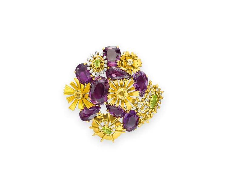 Jean Schlumberger's Daisy brooch from 1950 with yellow and white diamonds and amethysts © Christie’s Images Limited.